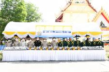 นายณัฐวุฒิ ทวีเกื้อกูลกิจ นายกองค์การบริหารส่วนจังหวัดตาก มอบหมายให้ นางวันทนา วิรัชเกษม รองปลัดองค์การบริหารส่วนจังหวัดตาก เป็นผู้แทนเข้าร่วมพิธีถวายภัตตาหารเพลและสิ่งของพระราชทาน แด่พระภิกษุสามเณร ในการสอบบาลีสนามหลวง