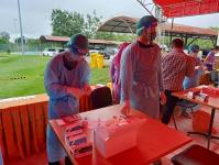  กองสาธารณสุข องค์การบริหารส่วนจังหวัดตาก ดำเนินการตรวจคัดกรองด้วยชุดตรวจ Atigen Test Kid (ATK) ให้แก่บุคลากรองค์การบริหารส่วนจังหวัดตาก