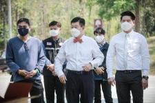 นายก อบจ.ตาก เป็นประธานในพิธีเปิดโครงการอบรมมัคคุเทศก์คืนถิ่น รุ่นที่ 2 “กิจกรรมค่ายเด็กรักษ์ไม้ตาก” ประจำปีงบประมาณ พ.ศ. 2565