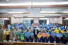 นายกองค์การบริหารส่วนจังหวัดตาก เป็นประธานเปิดโครงการจัดการขยะแบบมีส่วนร่วมตามหลัก 3rs ให้กับกลุ่มนักเรียนโรงเรียนอนุบาลตาก รุ่นที่ 1 จำนวน 50 คน