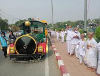 ขบวนแห่โครงการบรรพชาสามเณรภาคฤดูร้อนเฉลิมพระเกียรติ
