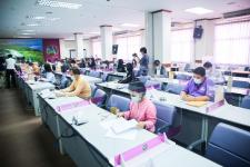 รองนายกองค์การบริหารส่วนจังหวัดตาก พร้อมเจ้าหน้าที่ เข้าร่วมการประชุมคณะกรรมอนุกรรมการการดำเนินงานตามยุทธศาสตร์ชาติว่าด้วยการป้องกันและปราบปรามการทุจริตจังหวัดตาก ครั้งที่ 1/2565 