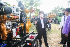 นายณัฐวุฒิ ทวีเกื้อกูลกิจ นายกองค์การบริหารส่วนจังหวัดตาก และ ว่าที่ ดร.ฑีฆะพล ทวีเกื้อกูลกิจ รองนายกองค์การบริหารส่วนจังหวัดตาก พร้อมด้วยคณะผู้บริหารและหัวหน้าส่วนราชการ ตรวจติดตามการจัดซื้อเครื่องสูบน้ำที่ทางสำนักช่าง