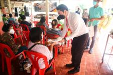 รองนายกองค์การบริหารส่วนจังหวัดตาก เป็นประธานในพิธีเปิดโครงการฝึกอบรมทักษะและพัฒนาคุณภาพชีวิตคนพิการ ประจำปีงบประมาณ พ.ศ. 2565 รุ่นที่ 2