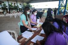 นายก อบจ.ตาก เป็นประธานในพิธีเปิดโครงการฝึกอบรมเชิงปฏิบัติการให้ความรู้การป้องกันโรคติดเชื้อไวรัสโคโรนา 2019 รุ่นที่ 5