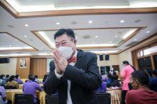 นายกองค์การบริหารส่วนจังหวัดตาก เป็นประธานในพิธีเปิดโครงการฝึกอบรมส่งเสริมการดูแลสุขภาพอนามัยที่ดีของสตรีและบุคคลในครอบครัว ประจำปีงบประมาณ พ.ศ. 2565 พร้อมด้วยว่าที่ ดร.ฑีฆะพล ทวีเกื้อกูลกิจ รองนายกองค์การบริหารส่วนจังหวัดตาก 