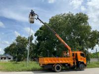 นายกองค์การบริหารส่วนจังหวัดตาก ได้มอบหมายให้เจ้าหน้าที่ ฝ่ายก่อสร้างและซ่อมบำรุง สำนักการช่าง องค์การบริหารส่วนจังหวัดตาก ลงพื้นที่ปฏิบัติงานสำรวจและบำรุงรักษาระบบไฟฟ้าสาธารณะ