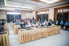 นายกองค์การบริหารส่วนจังหวัดตาก เป็นประธานในพิธีเปิดโครงการฝึกอบรมเครือข่ายป่าชุมชนจังหวัดตาก ประจำปีงบประมาณ พ.ศ. 2565