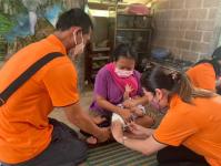 9 มีนาคม 2566 จนท.รพ.สต.บ้านสันป่าไร่ ออกหน่วยฉีดวัคซีน,เจาะเลือดตรวจhct,จ่ายยาpara syr,ferrous syr เด็กม.6 บ้านห้วยกระทิง