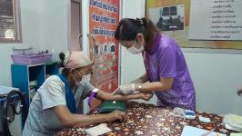 18/4/66 รพ.สต.บ้านสันป่าไร่ เจาะเลือด , วัดความดันฯ , ชั่งน้ำหนัก ผู้ป่วยโรคเบาหวานที่รับยาที่ รพ.สต.บ้านสันป่าไร่ จำนวน 18 ราย