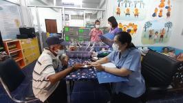 23/5/66 ช่วงบ่าย รพ.สต.บ้านสันป่าไร่ ให้บริการจ่ายยาผู้ป่วยโรคความดันโลหิตสูง (กลุ่ม 2/3) ที่รับยาที่ รพ.สต.จำนวน 52 ราย