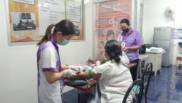 20 มิ.ย.66 จนท.รพ.สต.บ้านสันป่าไร่ เจาะเลือด,ตรวจปัสสาวะ คนไข้โรคความดันโลหิตสูง ที่รับยาที่ รพ.สต.บ้านสันป่าไร่ จำนวน 16 ราย