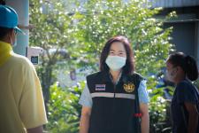 นายก อบจ.ตาก นำวัคซีน Moderna (รอบแรก) ลงพื้นที่ฉีดให้กับประชาชนกลุ่มเปราะบาง  เริ่มต้นที่อำเภอวังเจ้า จังหวัดตาก