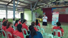 29/6/66 จนท.รพ.สต.บ้านสันป่าไร่ร่วมกับเครือข่ายคนต่อชีวิต จัดอบรมให้ความรู้แก่ผู้นำชุมชนและเครือข่ายในโครงการป้องกันและแก้ไขปัญหาการฆ่าตัวตายในกลุ่มผู้สูงอายุชาวเขาเผ่ากระเหรี่ยงพร้อมทั้งเยี่ยมบ้านกลุ่มเสี่ยงที่มีพฤติกรรมจะฆ่าตัวตาย