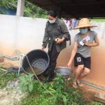 10/7/66 จนท.รพ.สต.บ้านสันป่าไร่ ร่วมกับอสม.ม.2บ้านตีนธาตุ ควบคุมโรคไข้เลือดออก รอบแรกเคส นส.ชนิดา เจนชลธี เคสผู้ป่วยอำเภอแม่สอดกลับมารักษาที่รพ.แม่ระมาด