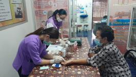 18/7/66 รพ.สต.บ้านสันป่าไร่ เจาะเลือด , วัดความดันโลหิต ผู้ป่วยโรคเบาหวาน ที่รับยาที่ รพ.สต.บ้านสันป่าไร่ จำนวน 20 ราย