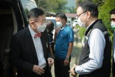 นายก อบจ.ตาก นำวัคซีน Moderna (รอบแรก) ลงพื้นที่ฉีดให้กับประชาชนกลุ่มเปราะบาง  เริ่มต้นที่อำเภอวังเจ้า จังหวัดตาก