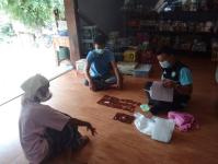 21766 จนท.รพ.สต.บ้านสันป่าไร่ร่วมกับจนท.รพ.แม่ระมาด ติดตามเยี่ยมบ้านผู้ป่วยวัณโรค จำนวน 2 ราย