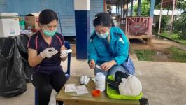 29766 จนท.รพ.สต.บ้านสันป่าไร่ร่วมกับเครือข่ายแม่ยุคใหม่ใส่ใจสุขภาพ จัดอบรมโครงการส่งเสริมความรู้แก่กลุ่มเสี่ยง”เบาหวาน”โรคที่คุณสร้างเอง ณ โรงเรียนบ้านป่าไร่เหนือ โดยมีคุณประนอม จันธิดา จนท.รพ.แม่ระมาดเป็นวิทยากร สนับสนุนงบประมาณจากกองทุนหลักประกันสุขภาพต