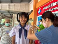 23/8/66 รพ.สต.บ้านสันป่าไร่ ติดตามฉีดวัคซีนนักเรียน (รอบสอง) จำนวน 5 โรงเรียน รวมนักเรียน 40 คน