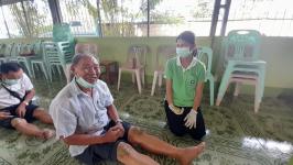 30/8/66 รพ.สต.บ้านสันป่าไร่ ร่วมกับกลุ่มผู้สูงอายุบ้านสันป่าไร่ จัดอบรมโครงการส่งเสริมสุขภาพผู้สูงวัย จิตแจ่มใส ร่างกายแข็งแรง โดยมีวิทยากรจากฝ่ายแพทย์แผนไทย รพ.แม่ระมาด ณ หอประชุมโรงเรียนบ้านสันป่าไร่ มีผู้สูงอายุเข้าร่วมกิจกรรม จำนวน 100 คน