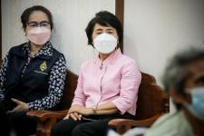 นายก อบจ.ตาก นำวัคซีน Moderna (รอบแรก) ลงพื้นที่ฉีดให้กับประชาชนกลุ่มเปราะบาง ในพื้นที่อำเภอบ้านตาก จังหวัดตาก