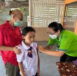 20/9/66 รพ.สต.บ้านสันป่าไร่ ฉีดวัคซีนนักเรียน (รอบที่ 3) จำนวน 5 โรงเรียน 42 คน