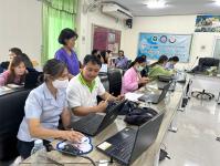 10/10/66 รพ.แม่ระมาด จัดอบรมการบันทึกข้อมูลบริการต่าง ๆ (เพื่อจัดเก็บรายได้จากงบ สปสช.หมวด fee schedule และ e claim ) ให้แก่สถานบริการสาธารณสุขทุกแห่งในอำเภอแม่ระมาด ที่ สำนักงานสาธารณสุขอำเภอแม่ระมาด