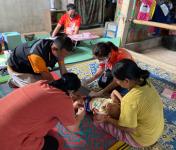 9/11/66 รพ.สต.บ้านสันป่าไร่ ออกหน่วยฉีดวัคซีนเด็กอายุ 2 เดือน ถึง 4 ปี เขต สสช.ห้วยกระทิง จำนวน 8 ราย และ เจาะเลือดตรวจ hct ,จ่ายยา para syr , ferrous syr