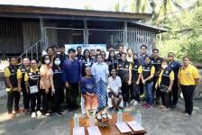 รองนายกองค์การบริหารส่วนจังหวัดตาก ลงพื้นที่มอบบ้านให้แก่ผู้พิการ ผู้สูงอายุ ตามโครงการปรับปรุงบ้านให้แก่ผู้พิการ ผู้สูงอายุ ในเขตตำบลยกกระบัตร ประจำปีงบประมาณ พ.ศ.2566