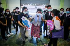 นายก อบจ.ตาก นำวัคซีน Moderna (รอบแรก) ลงพื้นที่ฉีดให้กับประชาชนกลุ่มเปราะบาง ในพื้นที่อำเภอท่าสองยาง จังหวัดตาก