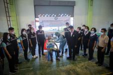 นายก อบจ.ตาก นำวัคซีน Moderna (รอบแรก) ลงพื้นที่ฉีดให้กับประชาชนกลุ่มเปราะบาง ในพื้นที่อำเภอท่าสองยาง จังหวัดตาก