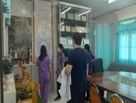 12/12/66 รพ.สต.บ้านสันป่าไร่ รับการประเมินหน่วยบริการเจาะเลือดเก็บตัวอย่างและนำส่งตัวอย่างนอกโรงพยาบาลเพื่อสนับสนุนโครงการลดความแออัดกระทรวงสาธารณสุข จากทีมเทคนิคการแพทย์ รพ.แม่ระมาด