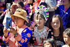 นายกองค์การบริหารส่วนจังหวัดตาก เป็นประธานเปิดงานประเพณีปีใหม่ม้งอำเภอบ้านตาก ประจำปีงบประมาณ พ.ศ. 2567