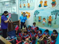 13367 จนท.รพ.สต.บ้านสันป่าไร่ ร่วมต้อนรับคณะครูและนักเรียน ศพด.บ้านป่าไร่เหนือ ที่ได้มาศึกษาดูงานที่ รพ.สต.บ้านสันป่าไร่