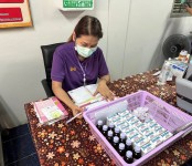 10 เม.ย.67 รพ.สต.บ้านสันป่าไร่ ฉีดวัคซีนเด็กอายุ 2 เดือน ถึง 4 ปี จำนวน 20 ราย และตรวจสุขภาพช่องปาก , เคลือบฟลูออไรด์ , ให้ทันตสุขศึกษาแก่ผู้ปกครองเด็ก , เจาะเลือดตรวจ Hct , จ่ายยา para syr และ ferrous syr , ยืนยันตัวตน