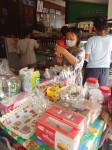 9-11 เมย. 67 จนท.รพ.สต.บ้านสันป่าไร่ร่วมกับเครือข่ายคุ้มครองผู้บริโภคตำบลพระธาตุ ออกตรวจร้านค้าขายของชำพร้อมทั้งให้ความรู้และคำแนะนำแก่เจ้าของร้านค้า