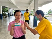 6 มิ.ย.67 รพ.สต.บ้านสันป่าไร่ ฉีดวัคซีนป้องกันโรคมะเร็งปากมดลูก(HPV) เข็มที่ 2 แก่ นักเรียนหญิง อายุ 15-18ปี , ครู , อสม.จำนวน 39 ราย