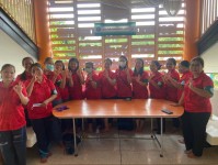 15 มิ.ย.67 จนท.รพ.สต.บ้านสันป่าไร่ร่วมกับอสม.วิทยาศาสตร์การแพทย์ชุมชน ตรวจสารปนเปื้อนในอาหาร ได้แก่สารบอแร็กซ์ สารกันรา สารฟอกสาร และฟอร์มาลิน จำนวน 14 ตัวอย่าง ผลการตรวจไม่พบสารปนเปื้อนในอาหาร