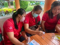 15 มิ.ย.67 จนท.รพ.สต.บ้านสันป่าไร่ร่วมกับอสม.วิทยาศาสตร์การแพทย์ชุมชน ตรวจสารปนเปื้อนในอาหาร ได้แก่สารบอแร็กซ์ สารกันรา สารฟอกสาร และฟอร์มาลิน จำนวน 14 ตัวอย่าง ผลการตรวจไม่พบสารปนเปื้อนในอาหาร