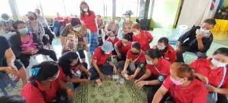 27 มิ.ย.67 รพ.สต.บ้านสันป่าไร่จัดอบรมโครงการชุมชนปลอดสเตียรอยด์ โดยมีผู้เข้าร่วมอบรม จำนวน 100 คน ประกอบด้วยแกนนำชุมชน เครือข่ายคุ้มครองผู้บริโภค เจ้าของร้านขายของชำและประชาชนทั่วไป ณ โรงเรียนบ้านสันป่าไร่ โดยได้รับการสนับสนุนวิทยากรจาก รพ.แม่ระมาดและงบปร