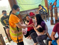 12 ก.ค.67 รพ.สต.บ้านสันป่าไร่ ออกหน่วยฉีดวัคซีนเด็กอายุ 2 เดือน ถึง 4 ปี หมู่ 6 บ้านห้วยกระทิง จำนวน 18 ราย