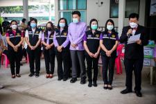 นายก อบจ.ตาก นำวัคซีน Moderna (รอบแรก) ลงพื้นที่ฉีดให้กับประชาชนกลุ่มเปราะบาง ในพื้นที่อำเภอสามเงา จังหวัดตาก