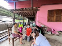 25 ก.ค. 67 จนท.รพ.สต.บ้านสันป่าไร่ ร่วมกับนักกายภาพ และผู้รับผิดชอบงาน Palliative Care รพ.แม่ระมาด ลงพื้นที่เยี่ยมบ้านและติดตามอาการ ผู้ป่วยโรคหลอดเลือดสมอง (Stroke) จำนวน 3 ราย ผู้ป่วยติดเตียง จำนวน 1 ราย ผู้ป่วยโรคมะเร็งตับ จำนวน 1 ราย ผู้ป่วยผ่าตัดหมอน