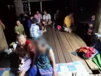 10 ส.ค. 67 จนท.รพ.สต.บ้านสันป่าไร่ร่วมกับทีมคืนสุข ผู้นำชุมชน ผู้นำศาสนาและทีมผู้สูงอายุลุยไม่รู้โรย เยี่ยมบ้านเพื่อเสริมพลัง ให้กำลังใจ ให้คำปรึกษา ให้ความช่วยเหลือเบื้องต้นและแนะนำการส่งตัวรักษาต่อแก่ผู้สูงอายุที่ทำร้ายตนเองแต่ไม่สำเร็จ ที่ม.3บ้านป่าไร่