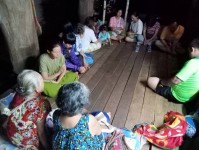 10 ส.ค. 67 จนท.รพ.สต.บ้านสันป่าไร่ร่วมกับทีมคืนสุข ผู้นำชุมชน ผู้นำศาสนาและทีมผู้สูงอายุลุยไม่รู้โรย เยี่ยมบ้านเพื่อเสริมพลัง ให้กำลังใจ ให้คำปรึกษา ให้ความช่วยเหลือเบื้องต้นและแนะนำการส่งตัวรักษาต่อแก่ผู้สูงอายุที่ทำร้ายตนเองแต่ไม่สำเร็จ ที่ม.3บ้านป่าไร่