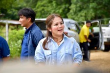 รองนายกองค์การบริหารส่วนจังหวัดตาก นำเครื่องจักรกลพร้อมน้ำมันเชื้อเพลิง ลงพื้นที่เพื่อปฏิบัติงานในพื้นที่หมู่ที่ 6 ตำบลหนองบัวใต้ อำเภอเมืองตาก จังหวัดตาก