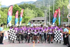 รองนายกองค์การบริหารส่วนจังหวัดตาก เข้าร่วม โครงการจัดกิจกรรมส่งเสริมและเชื่อมโยงแหล่งท่องเที่ยวในกลุ่มจังหวัด ภาคเหนือตอนล่าง 1 กิจกรรม จัดการแข่งขันแรลลี่จักรยานเพื่อการท่องเที่ยว (Bike Rally For Tourism) ณ บริเวณสะพานปิงพิพรรธน์ เขื่อนภูมิพล อำเภอสามเง