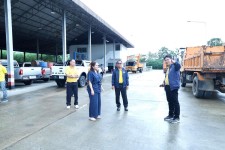 รองนายกองค์การบริหารส่วนจังหวัดตาก ตรวจติดตามความพร้อมของเครื่องจักรกล ณ ศูนย์จักรกลองค์การบริหารส่วนจังหวัดตาก 