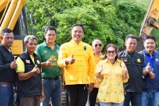 รองนายกองค์การบริหารส่วนจังหวัดตาก ลงพื้นที่ติดตามการทำงานของเครื่องจักรกลในพื้นที่ หมู่ที่ 4,5,6,7 ตำบลป่ามะม่วง อำเภอเมืองตาก จังหวัดตาก